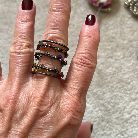 Costume cuff with beads - Picture 3 of 3